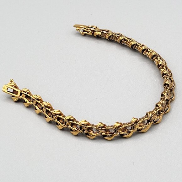 Gold Shell Tennis Bracelet Prong Set Rhinestone Crystals Safety Clasp 6 3/4 in - Picture 6 of 7